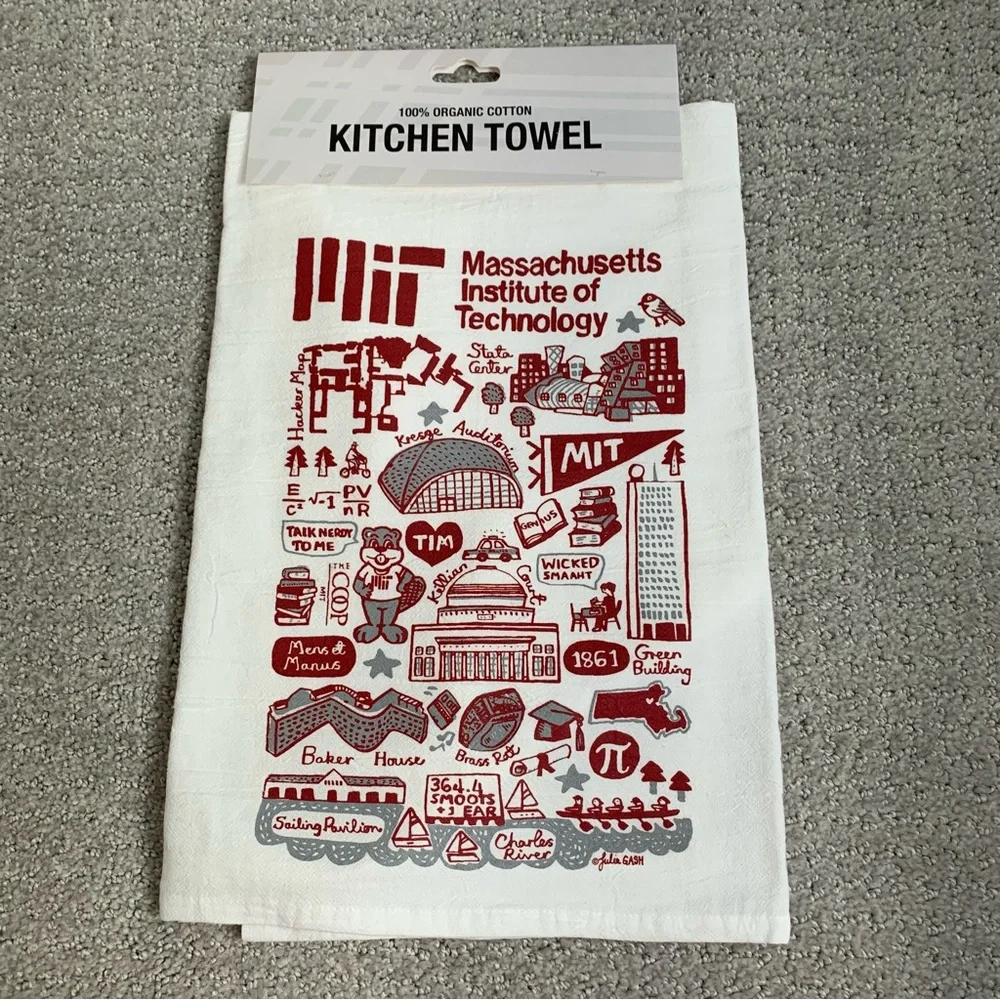 NWT MIT Collegiate Souvenir Kitchen Towel Alum Gift 30 X 28 100% Organic Cotton